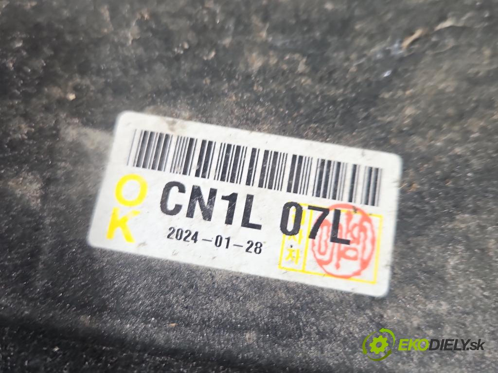 Hyundai Elantra VII 2020- 1.6 16V manual 90.2 kW 1598 cm3 4- kryt 84218-AA000