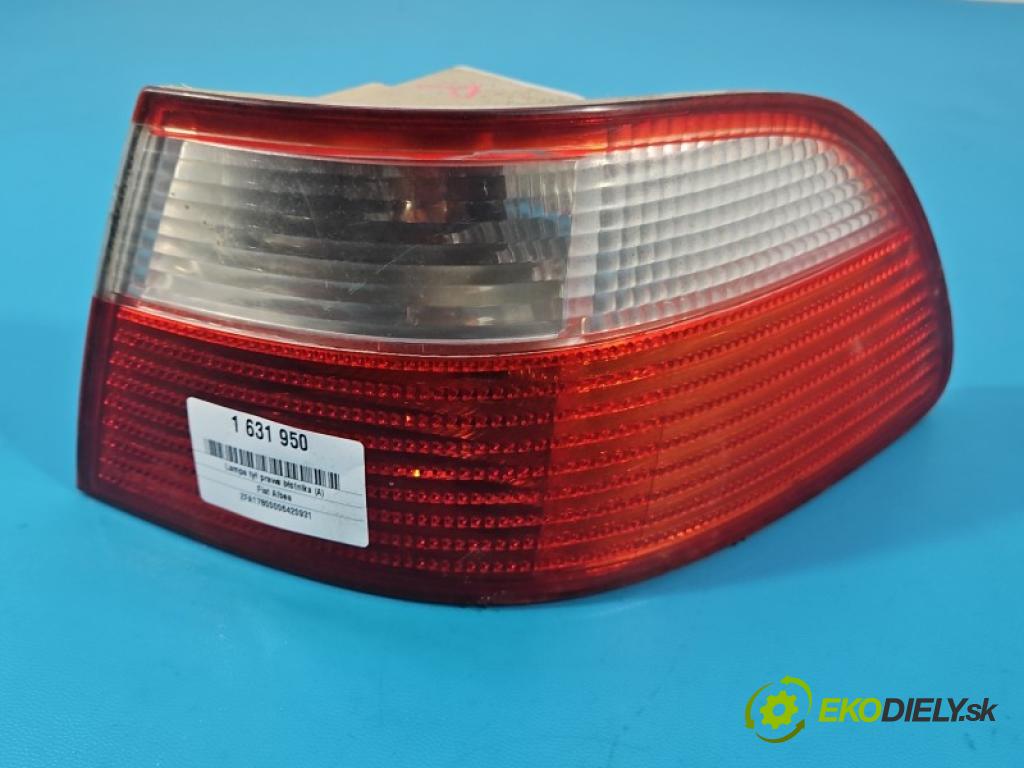 Fiat Albea 1.4 8V 77 HP manual 57 kW 1368 cm3 4- svetlo / reflektor zadné pravé blatník 
