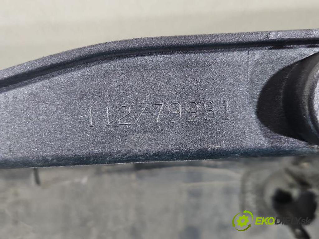 Mercedes A W169 2004-2012 2.0 cdi 109 hp manual 80 kW 1991 cm3 5- nárazník zadní (Klika dveří ostatní)
