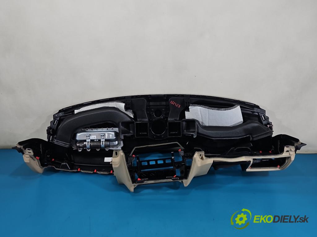 Bmw 5 F10 2010-2017 3.0d 204 hp manual 150 kW 2993 cm3 4- kokpit,přistrojova deska