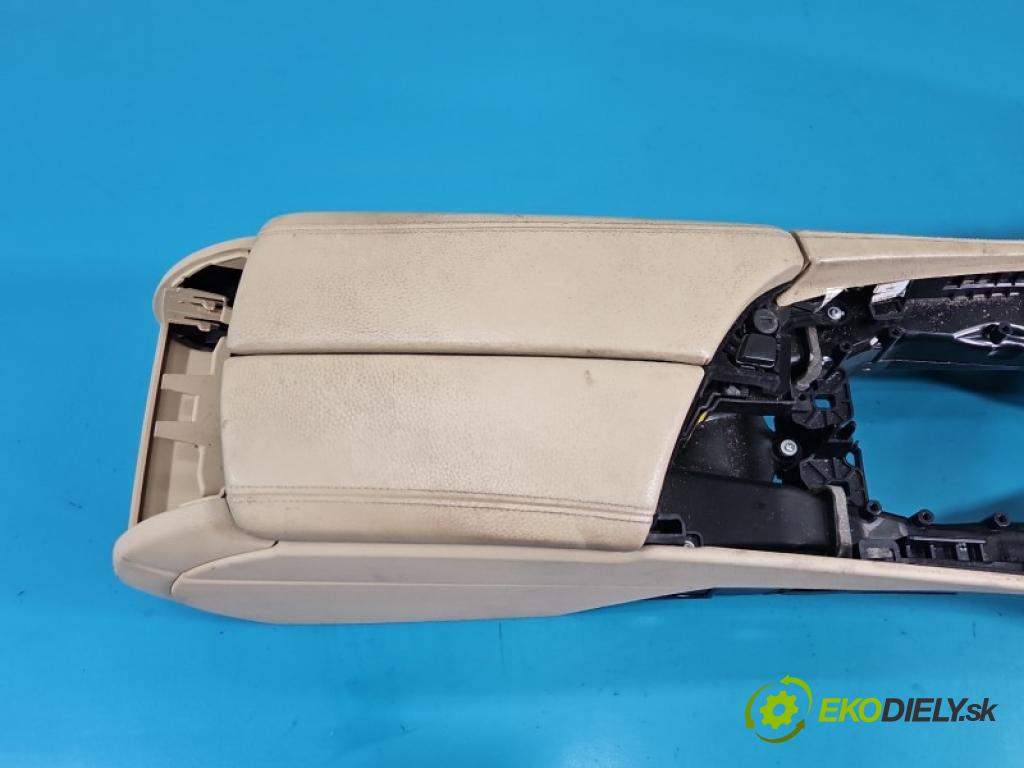 Bmw 5 F10 2010-2017 3.0d 204 hp manual 150 kW 2993 cm3 4- loketní opěrka 72458410 (Loketní opěrka)