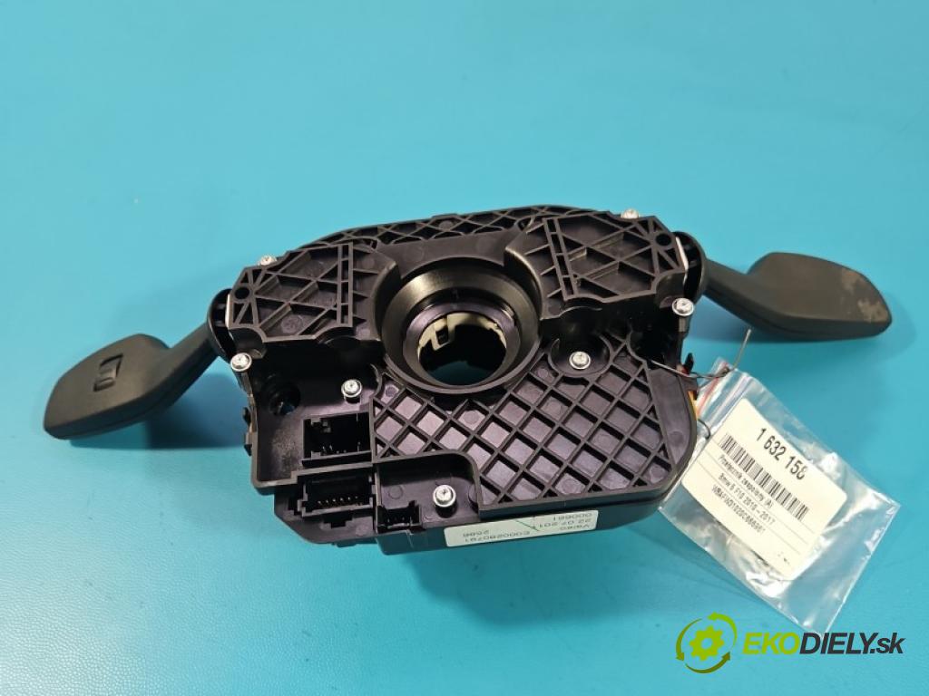 Bmw 5 F10 2010-2017 3.0d 204 HP manual 150 kW 2993 cm3 4- prepínač komplex: 9245622 (Prepínacie páčky pod volantom)