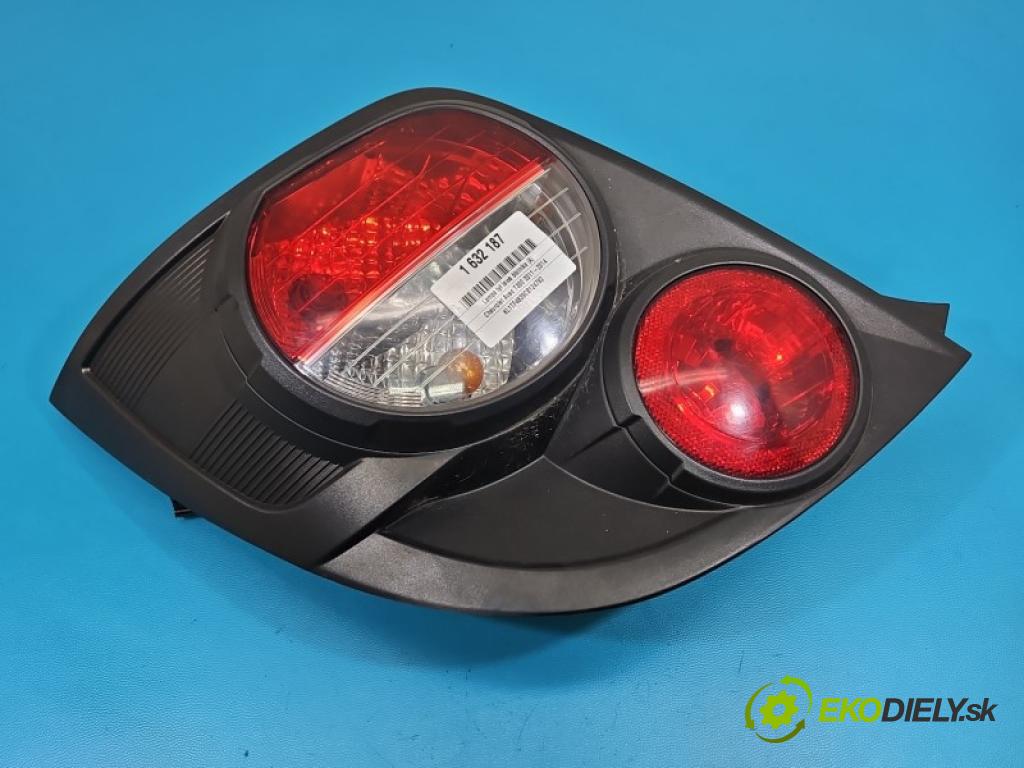 Chevrolet Aveo T300 2011-2014 1.2 16V A12XER: 86 HP manual 63 kW 1229 cm3 5- svetlo / reflektor zadné ľavé blatník
