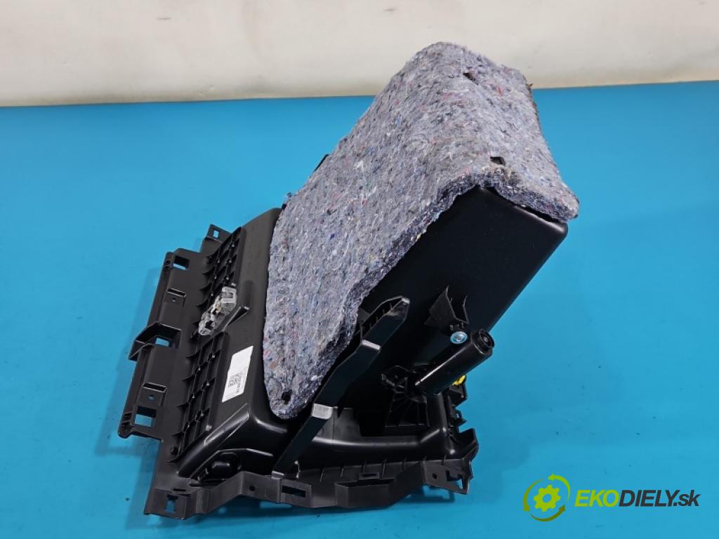 Renault Captur II 2019- 1.3 140 hp manual 103 kW 1332 cm3 5- kastlík 685005441R