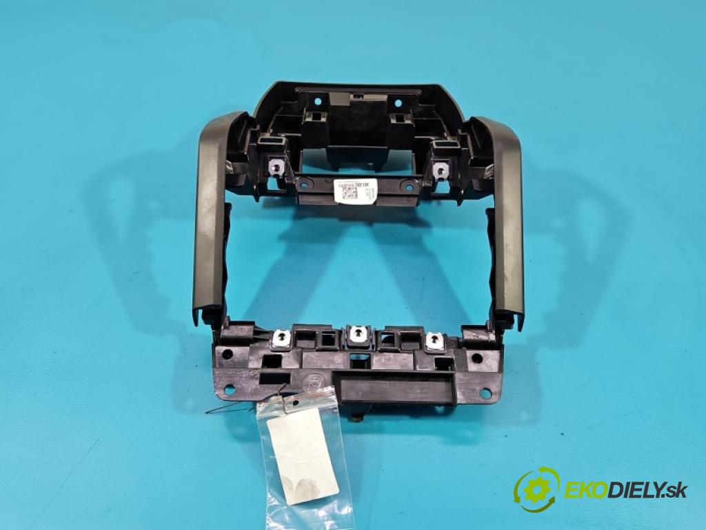Renault Captur II 2019- 1.3 140 HP manual 103 kW 1332 cm3 5- Rám: rádio: 280388301R