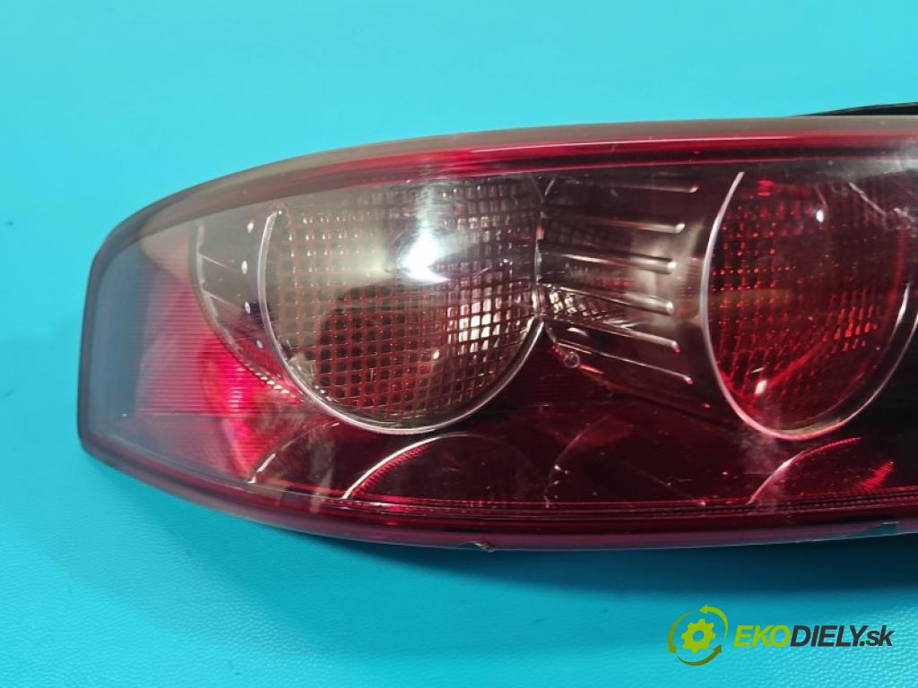 Alfa romeo 159 1.9 jtd 150 hp manual 110 kW 1910 cm3 4- světlo zadní levé blatník: 939532802