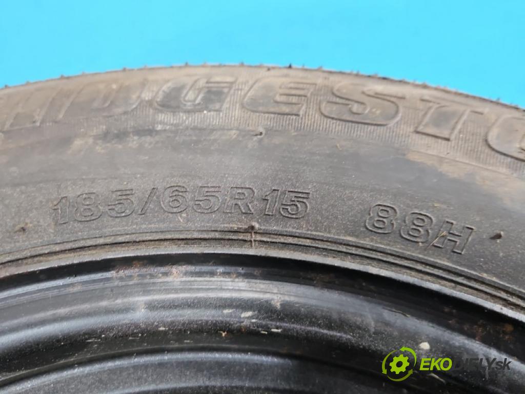 Nissan Almera N16 2000-2006 1.5 16V 98 HP manual 72 kW 1497 cm3 4- koleso rezervne 15"