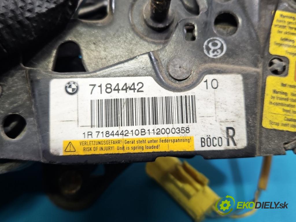 Bmw 5 F10 2010-2017 3.0d 204 HP manual 150 kW 2993 cm3 4- zámok kapoty 7184442