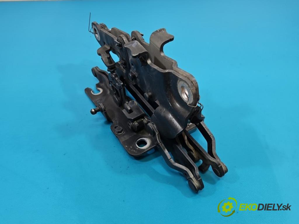 Bmw 5 F10 2010-2017 3.0d 204 HP manual 150 kW 2993 cm3 4- Závěs: kapoty komplet 7249887