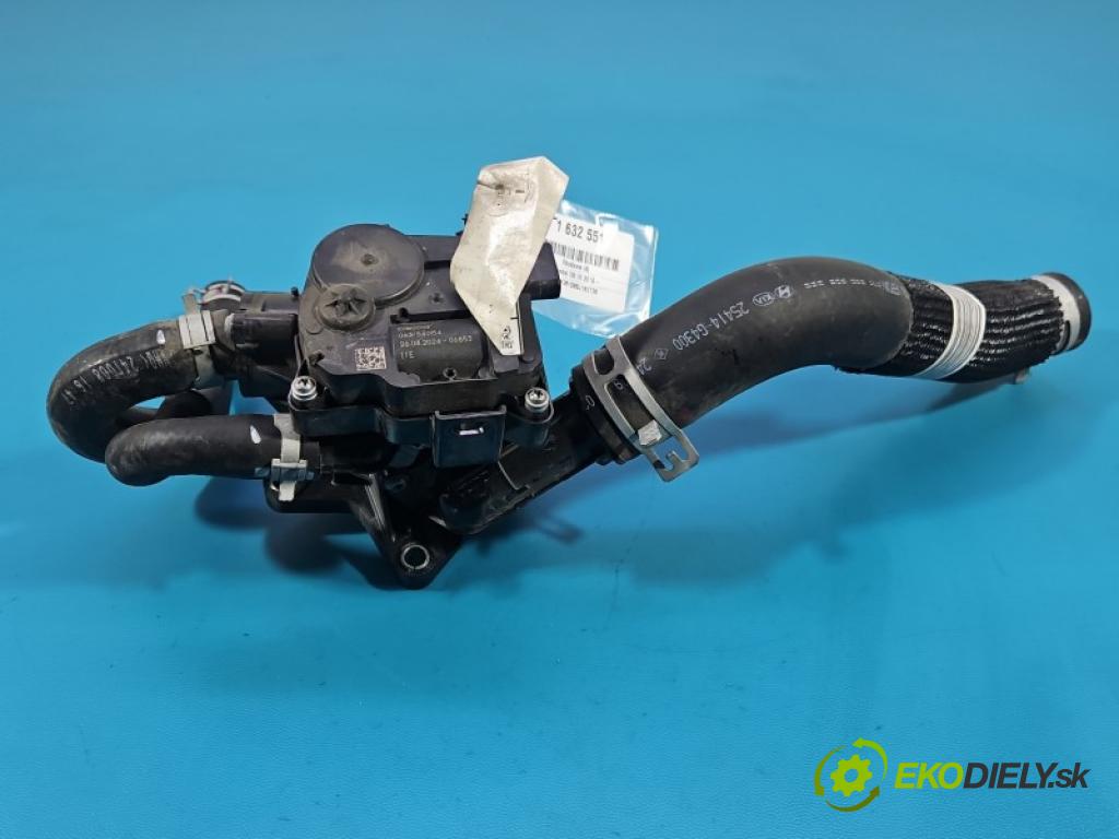 Hyundai I30 III 2016- 1.5 T 140 hp automatic 103 kW 1482 cm3 5- obal 25414-G4300