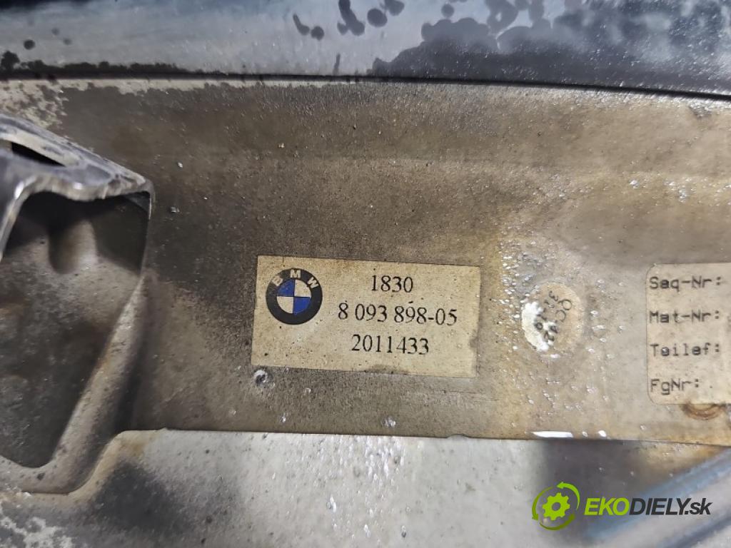 Bmw 8 G15 2018-2026 3.0 R6 340KM automatic 250 kW 2998 cm3 4- Tlumič: 8093898