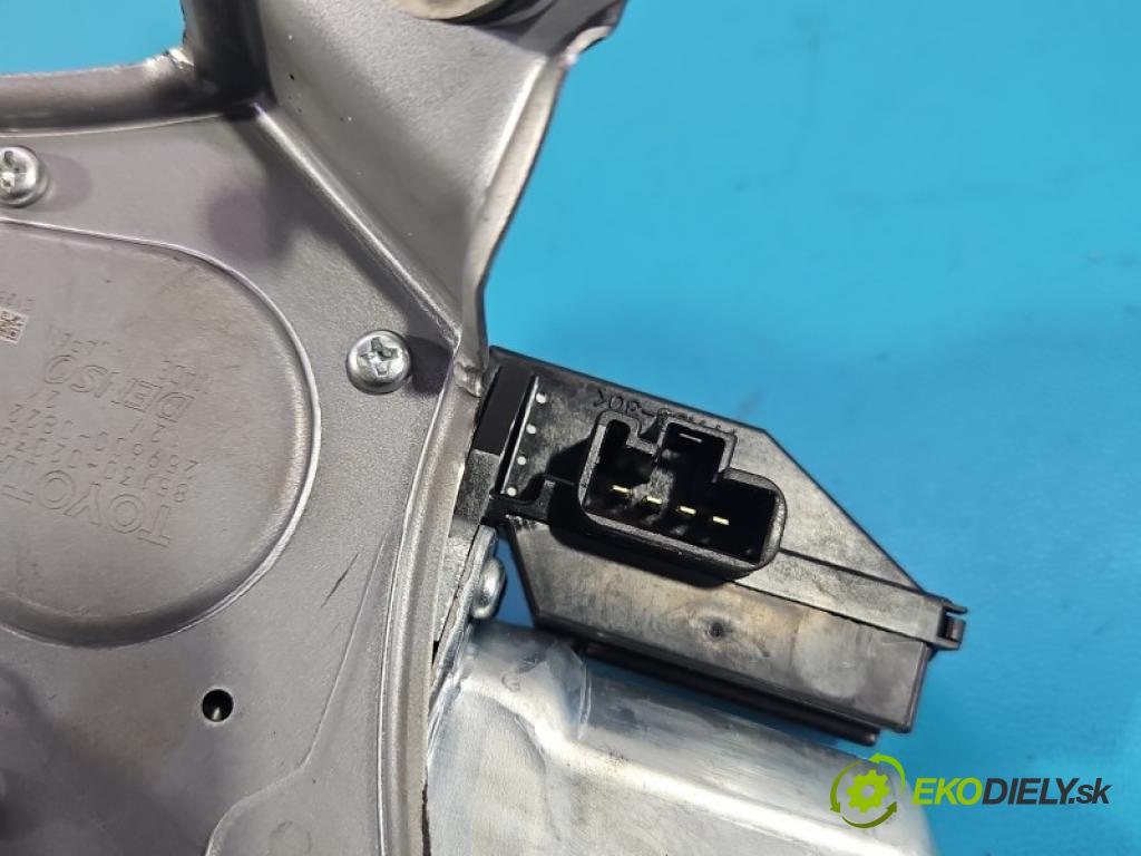 Toyota Auris I 2006-2013 1.4 vvti 97KM manual 71 kW 1398 cm3 5- motor stieračov zadné 85130-02030