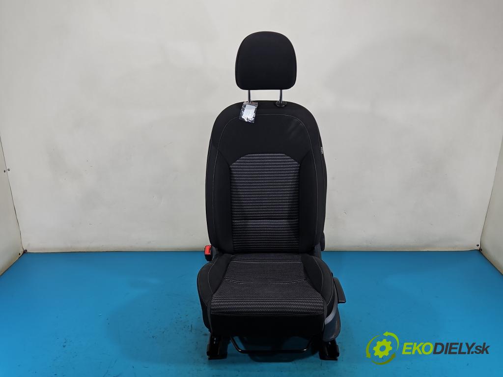 Kia Ceed III 2018- 1.5 160 HP manual 117.5 kW 1482 cm3 5- Sedačka ľavý  (Sedadlo)