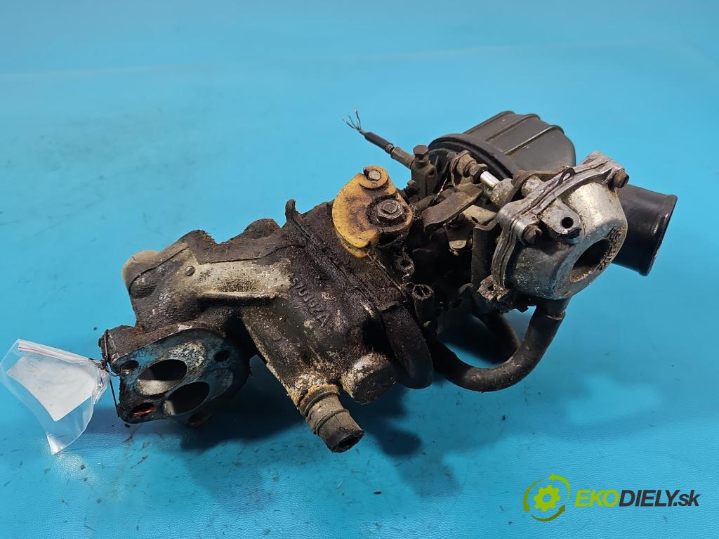 Fiat Cinquecento 0.7 plyn: 30KM manual 22 kW 704 cm3 3- Karburátor 7758701