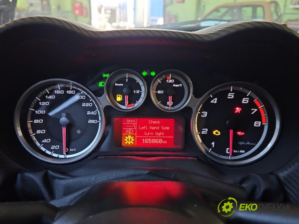 Alfa romeo Mito 2008-2018 1.4 T 955A2000 135 hp manual 99 kW 1368 cm3 3- Přístrojová deska 50516436 (Přístrojová deska)