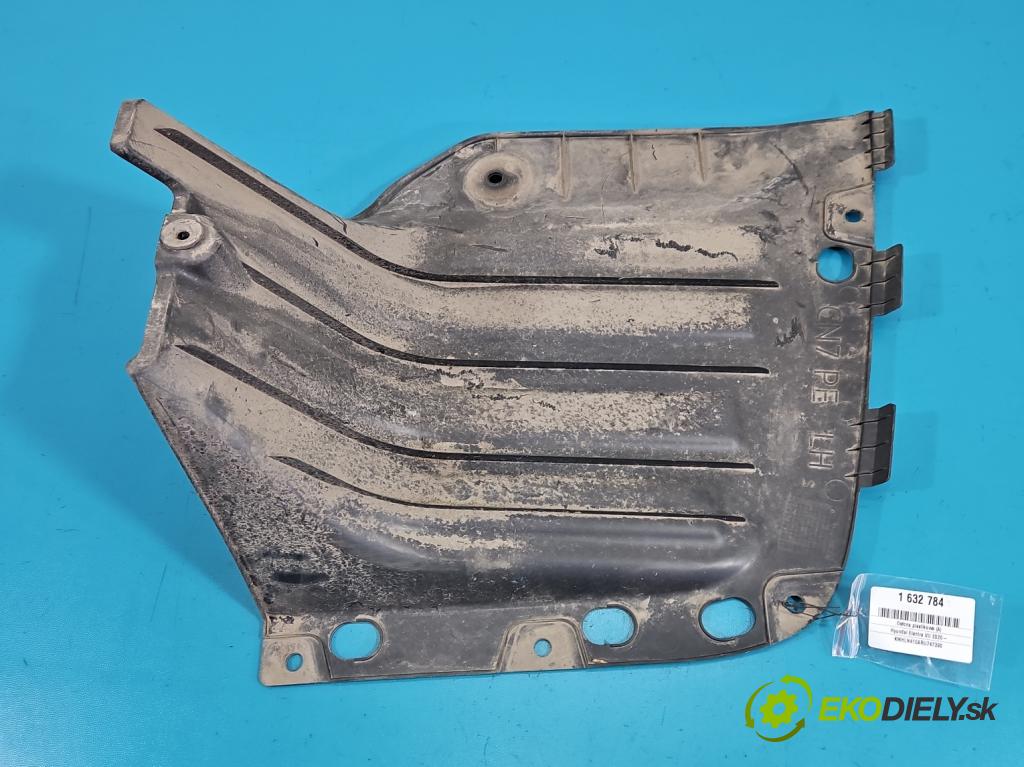 Hyundai Elantra VII 2020- 1.6 16V manual 90.2 kW 1598 cm3 4- kryt plast 86676-AAAA0