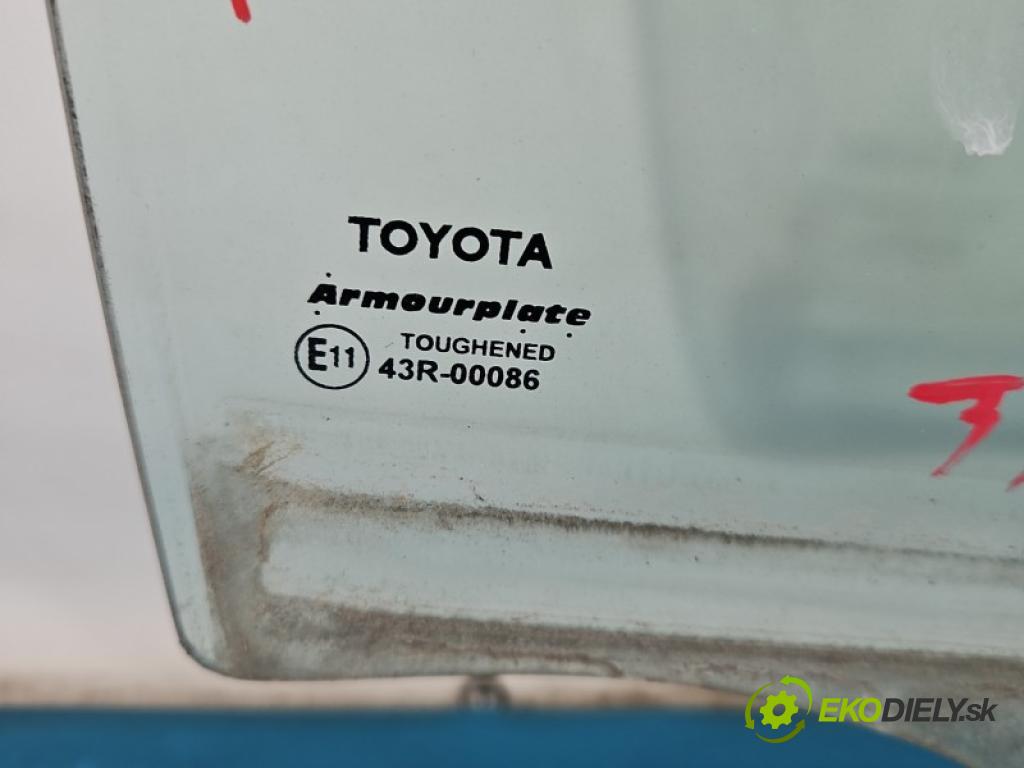 Toyota Corolla E15 2007-2014 1.6 vvti 132 hp manual 97 kW 1598 cm3 4- sklo dveře zadní pravé