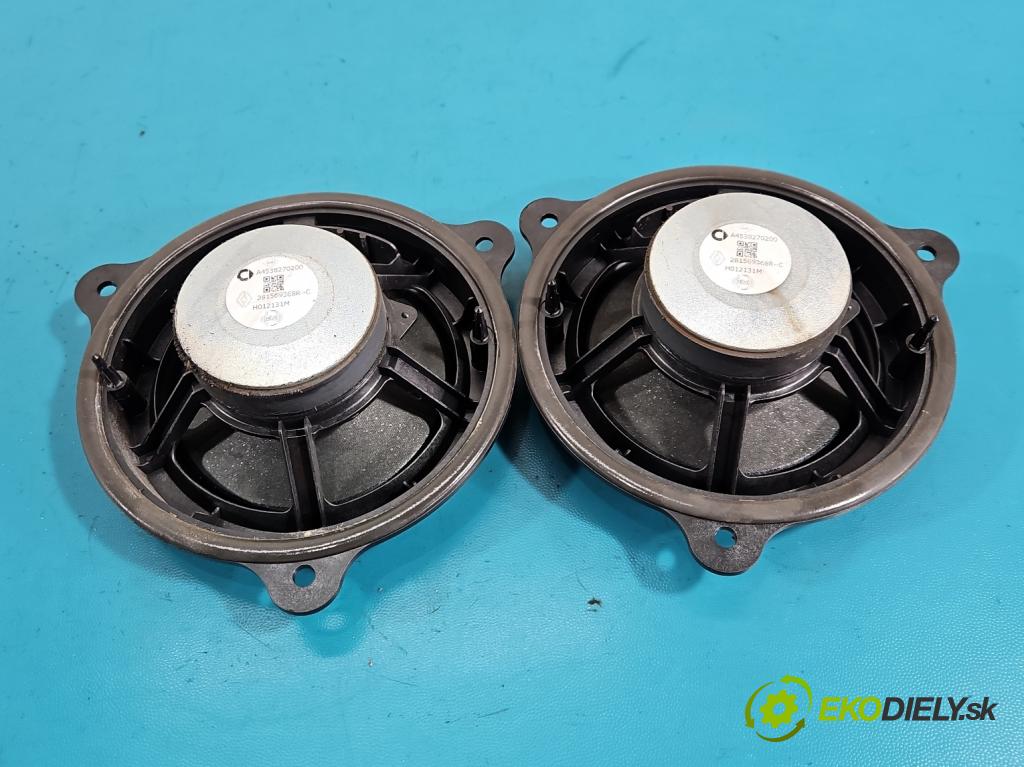 Renault Captur II 2019- 1.3 140 HP manual 103 kW 1332 cm3 5- reproduktory komplet 281569368R