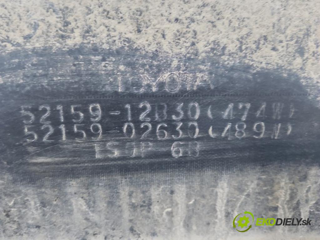 Toyota Corolla E15 2007-2014 1.6 vvti 132 HP manual 97 kW 1598 cm3 4- nárazník zadné 52159-12B30 (Kľučka dverí ostatné)