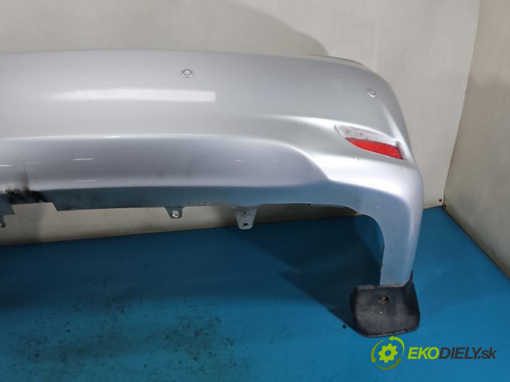 Toyota Corolla E15 2007-2014 1.6 vvti 132 HP manual 97 kW 1598 cm3 4- nárazník zadné 52159-12B30 (Kľučka dverí ostatné)