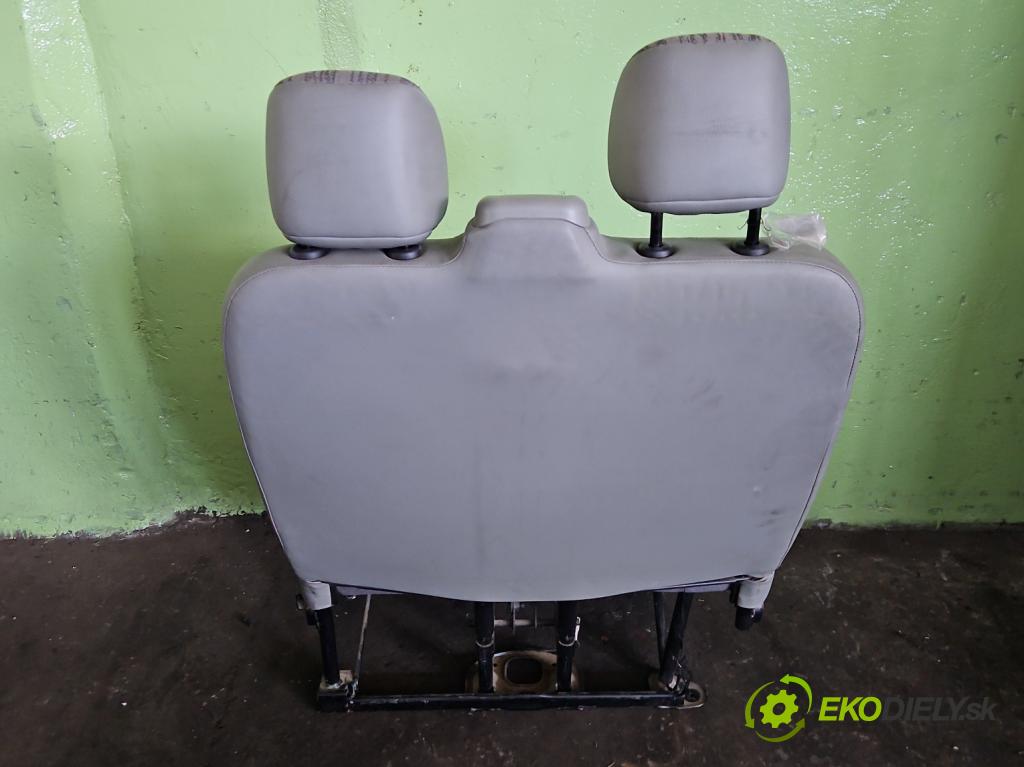 Nissan Primastar 2001-2014 2.0 dci 90 hp manual 66 kW 1995 cm3 5- Sedadlo pravý  (Sedadlo)