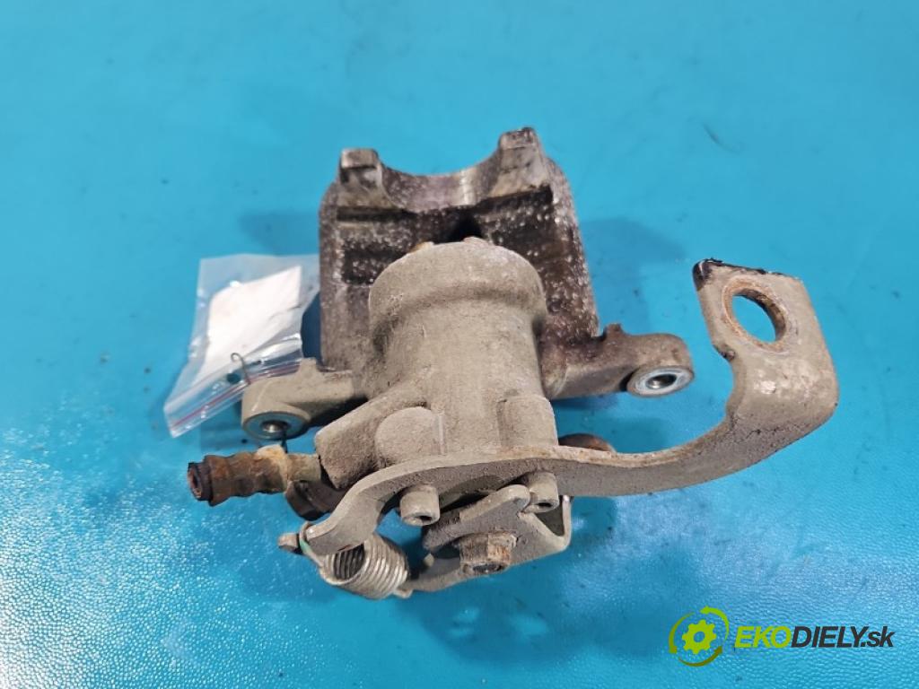 Toyota Corolla E15 2007-2014 1.6 vvti 132  HP manual 97 kW 1598 cm3 4- brzdič zadné ľavý  (Kľučka dverí ostatné)