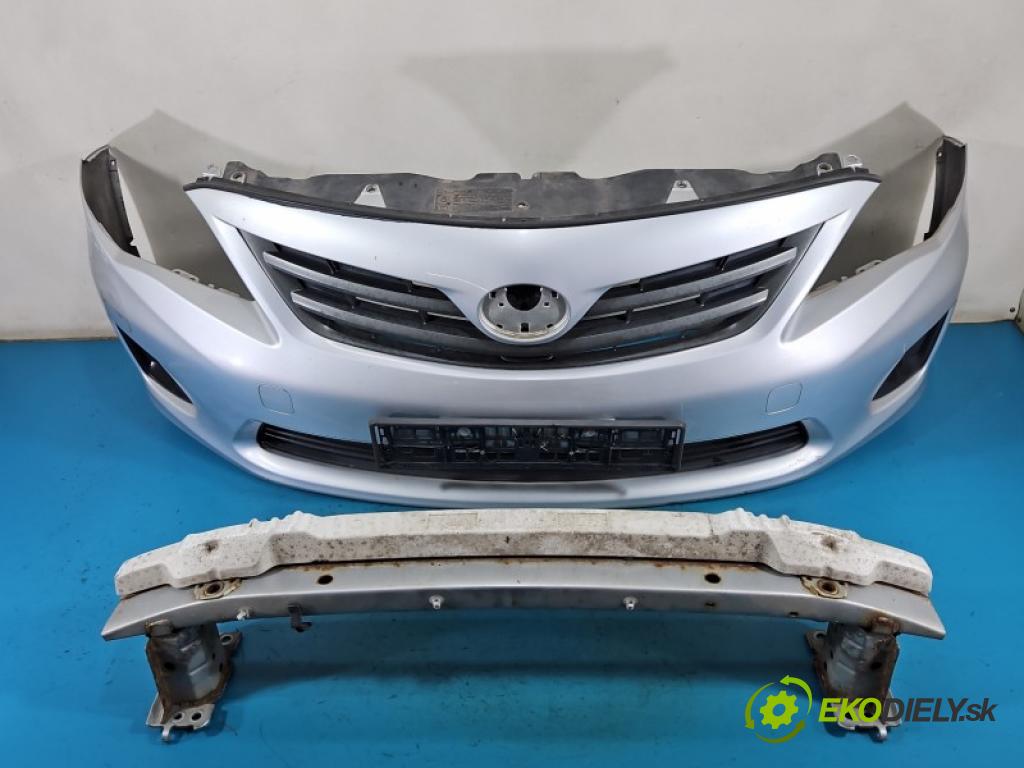 Toyota Corolla E15 2007-2014 1.6 vvti 132 hp manual 97 kW 1598 cm3 4- nárazník přední  (Klika dveří ostatní)