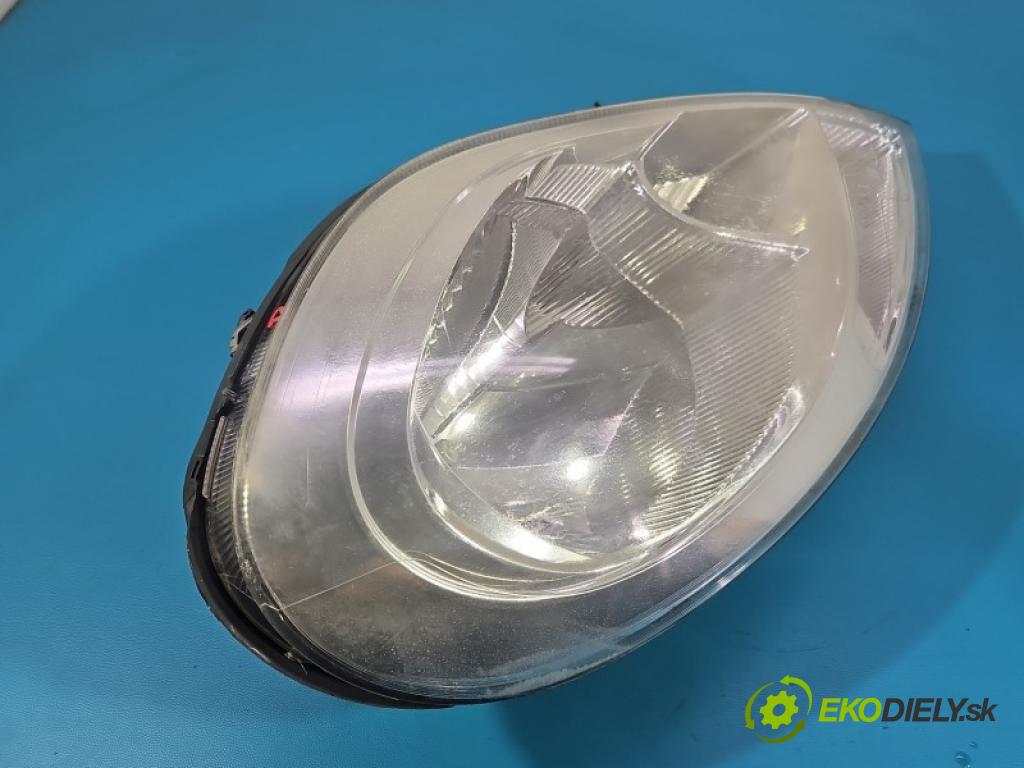 Nissan Primastar 2001-2014 2.0 dci 90 HP manual 66 kW 1995 cm3 5- Reflektor: pravý 8200701356 (Svetlo predné pravé)