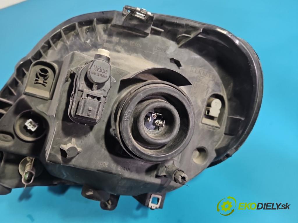 Nissan Primastar 2001-2014 2.0 dci 90 HP manual 66 kW 1995 cm3 5- Reflektor: pravý 8200701356 (Svetlo predné pravé)