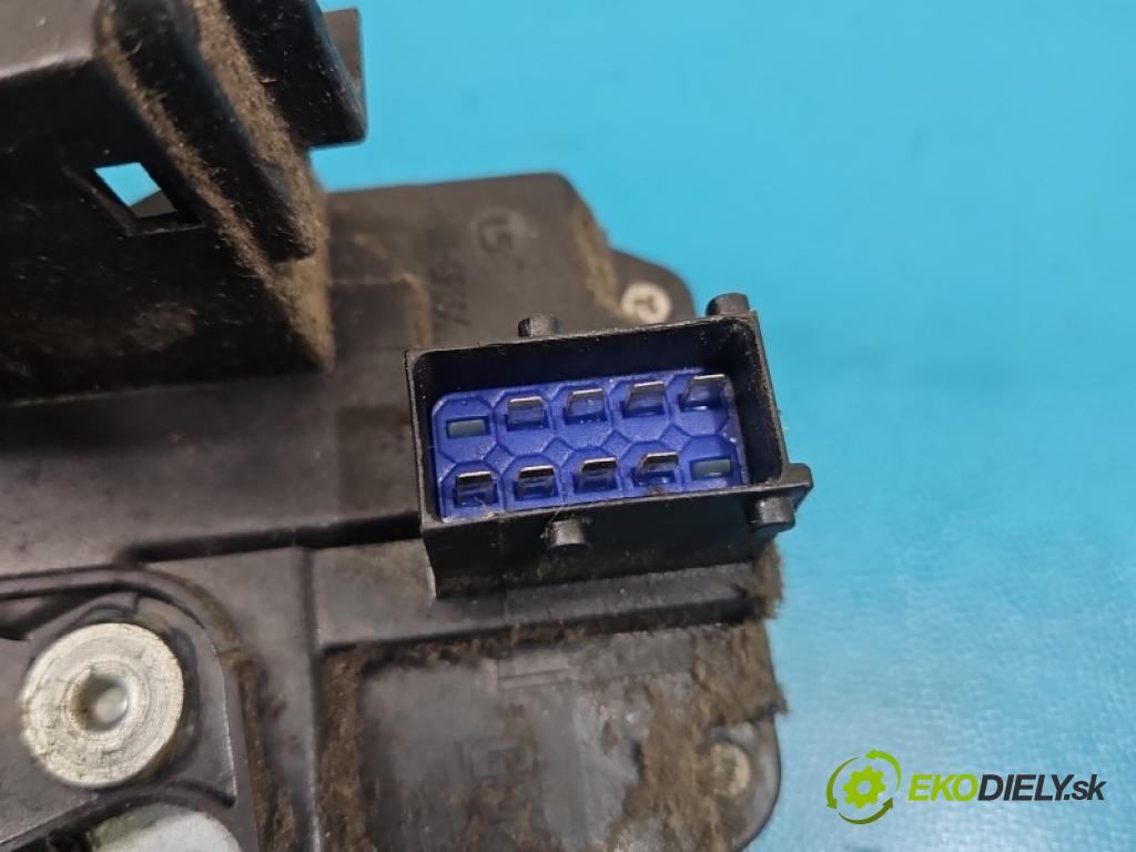 Nissan Primastar 2001-2014 2.0 dci 90 HP manual 66 kW 1995 cm3 5- zámok predné ľavý 8200008246