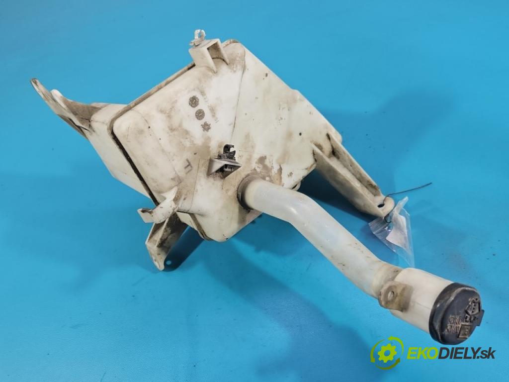Toyota Corolla E15 2007-2014 1.6 vvti 132  HP manual 97 kW 1598 cm3 4- nádržka tekutina: ostrekovačov 85310-02270