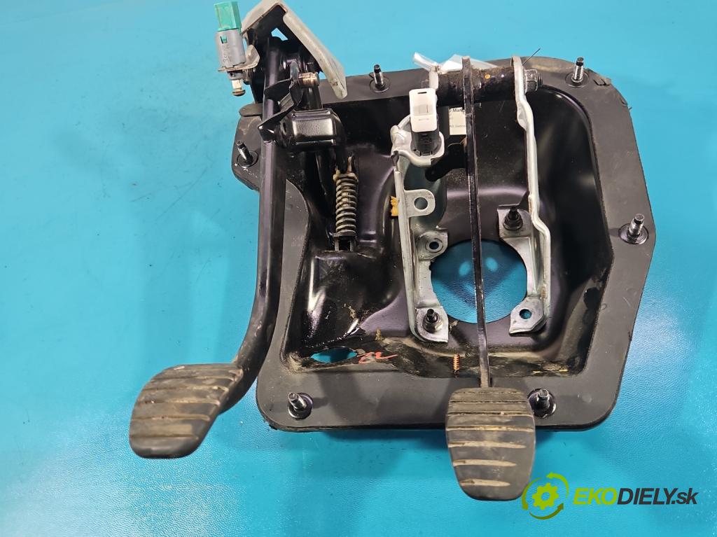 Nissan Primastar 2001-2014 2.0 dci 90 hp manual 66 kW 1995 cm3 5- pedály 8200513340