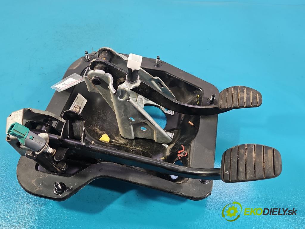 Nissan Primastar 2001-2014 2.0 dci 90 hp manual 66 kW 1995 cm3 5- pedály 8200513340