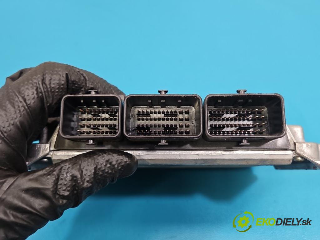 Citroen C5 I 2001-2008 3.0 V6 207 HP automatic 152 kW 2946 cm3 5- riadiaca jednotka motora 0261208598