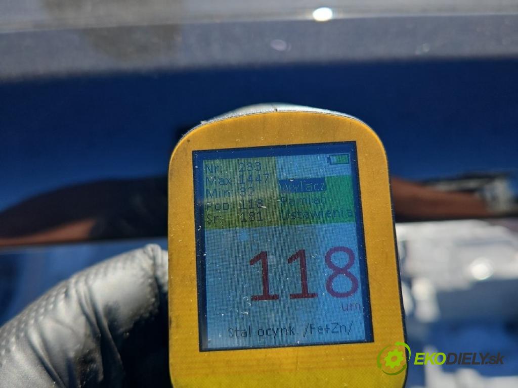 Renault Captur II 2019- 1.3 140 hp manual 103 kW 1332 cm3 5- Strecha: