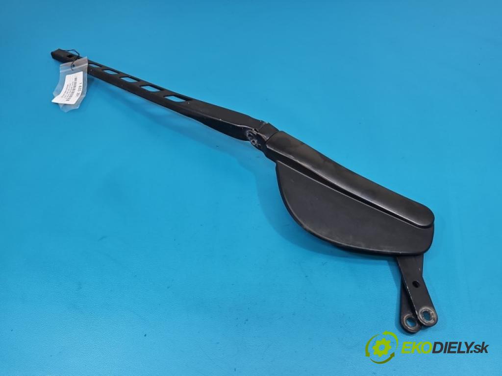 Bmw 5 E60 2003-2010 2.0d 177 hp manual 130 kW 1995 cm3 4- rameno stěrače pravé 61917035103