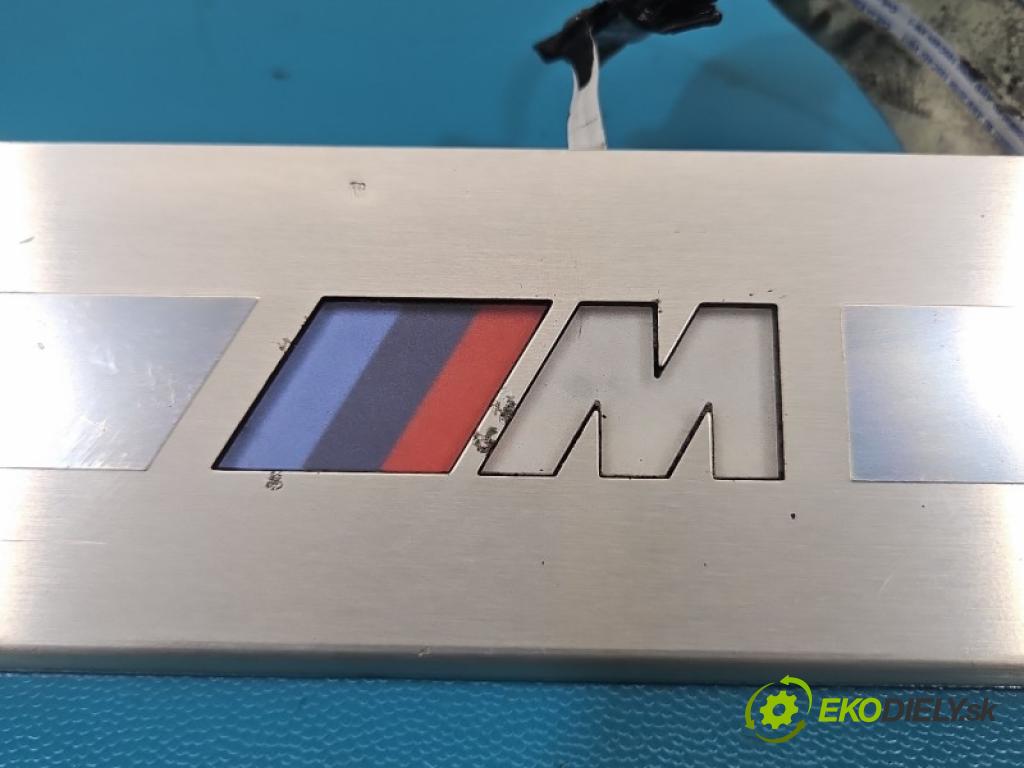 Bmw 8 G15 2018-2026 3.0 R6 340KM automatic 250 kW 2998 cm3 4- lišta práh: levé 8077337 (Prahová lišta)