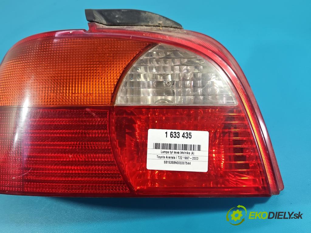 Toyota Avensis I T22 1997-2003 2.0 16V 128 HP manual 94 kW 1998 cm3 4- svetlo / reflektor zadné ľavé blatník