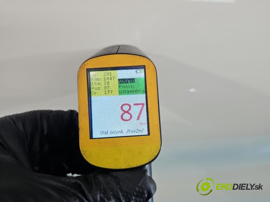 Renault Captur I 2013-2019 1.2 118 hp automatic 87 kW 1197 cm3 5- dveře zadní levé  (Klika dveří ostatní)