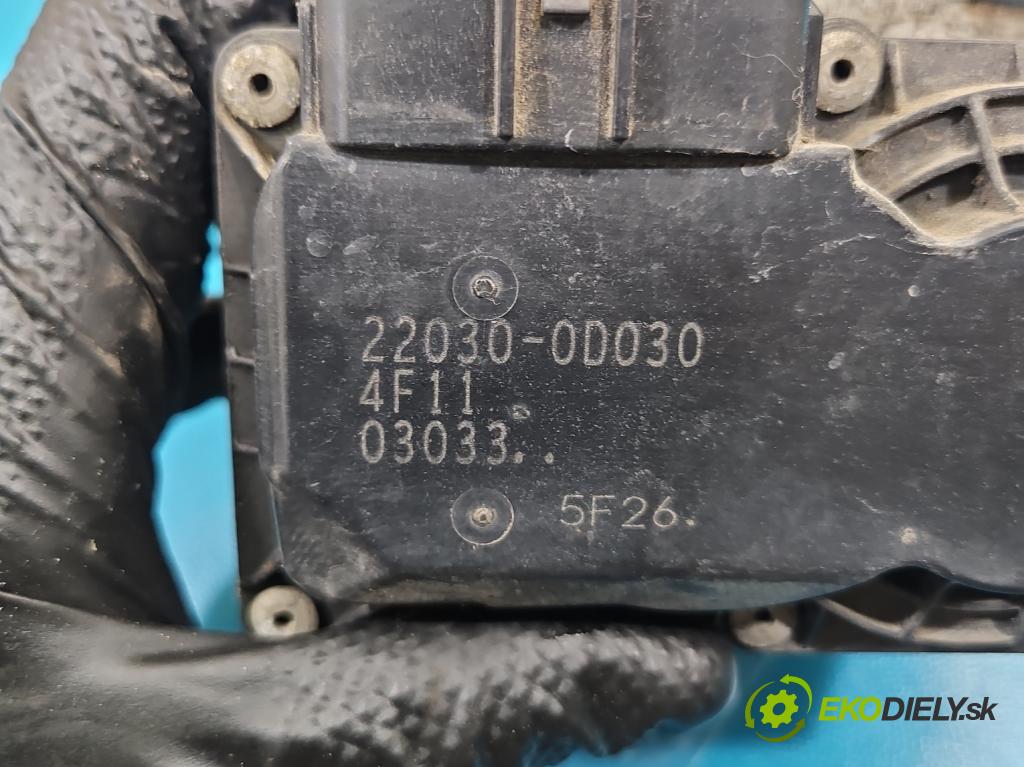 Toyota Matrix 1.8 vvti 125 HP manual 92 kW 1794 cm3 5- klapka 22030-0D030 (Škrtiaca klapka)