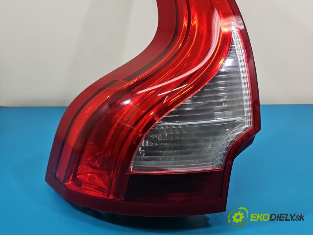 Volvo XC60 I 2008-2017 3.2 R6 automatic 179 kW 3192 cm3 5- svetlo / reflektor zadné ľavé blatník 89500871