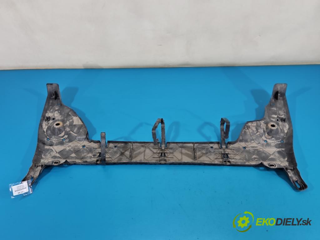 Renault Captur II 2019- 1.3 140 HP manual 103 kW 1332 cm3 5- kryt plast 555821204R