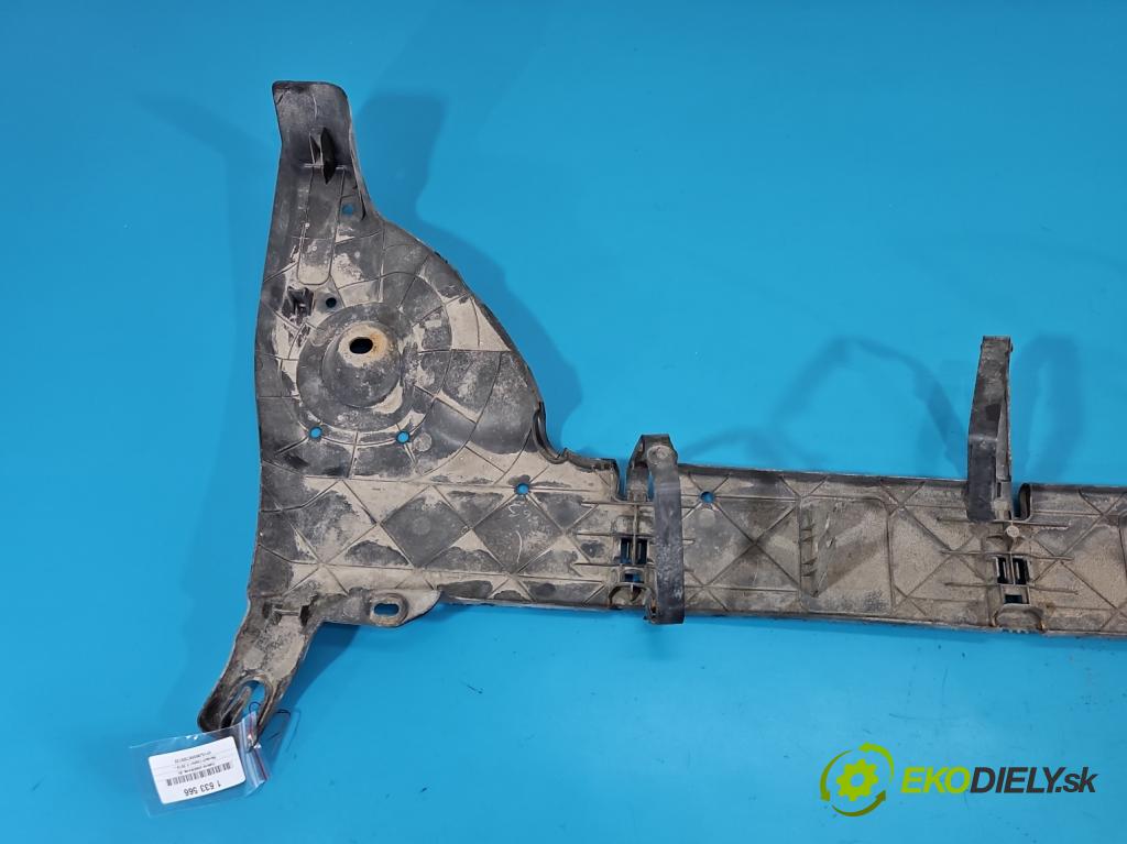 Renault Captur II 2019- 1.3 140 HP manual 103 kW 1332 cm3 5- kryt plast 555821204R