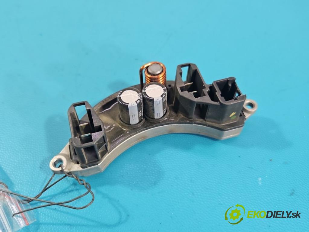 Renault Captur II 2019- 1.3 140 hp manual 103 kW 1332 cm3 5- rezistor 499800-0320