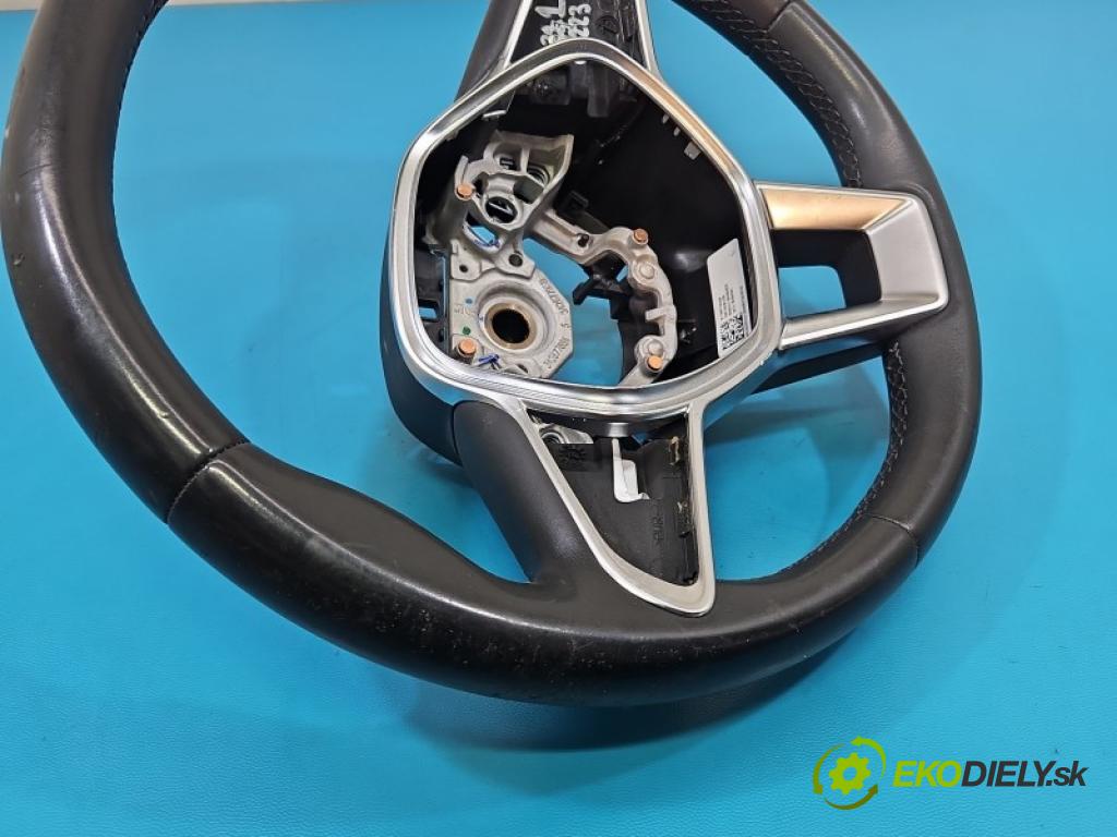 Renault Captur II 2019- 1.3 140 hp manual 103 kW 1332 cm3 5- volant 34268100D (Volant)
