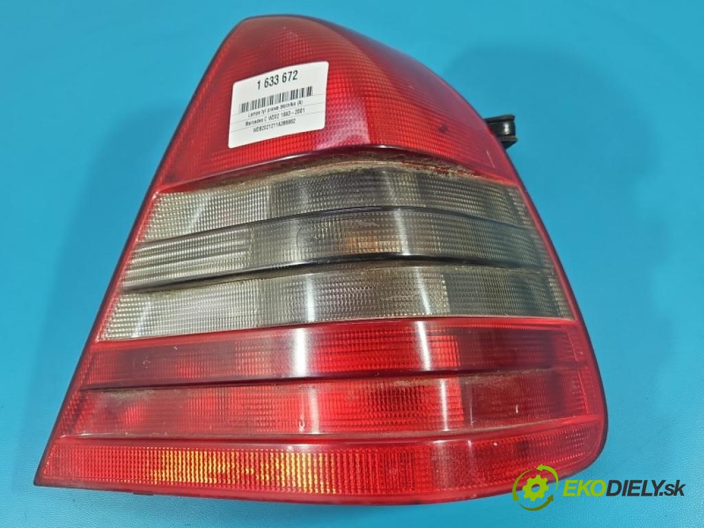 Mercedes C W202 1993-2001 2.2d 95 HP manual 70 kW 2155 cm3 4- svetlo / reflektor zadné pravé blatník 2028201264