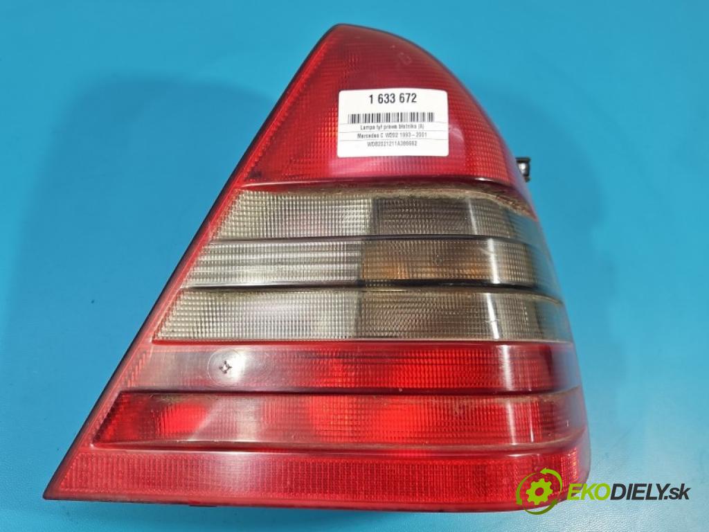 Mercedes C W202 1993-2001 2.2d 95 HP manual 70 kW 2155 cm3 4- svetlo / reflektor zadné pravé blatník 2028201264