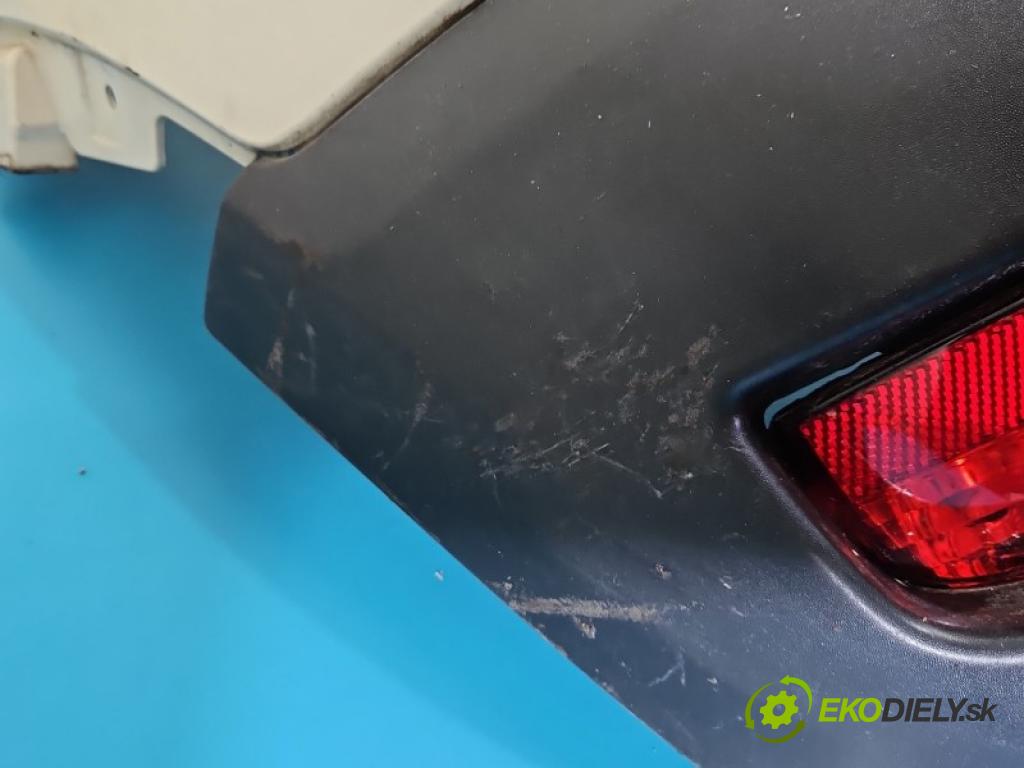 Renault Captur I 2013-2019 1.2 118 hp automatic 87 kW 1197 cm3 5- nárazník zadní  (Klika dveří ostatní)