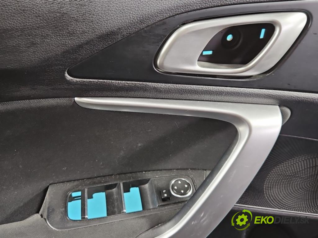 Kia Ceed III 2018- 1.5 160 HP manual 117.5 kW 1482 cm3 5- Čalounictví: dvere predné ľavé 82301-J7020
