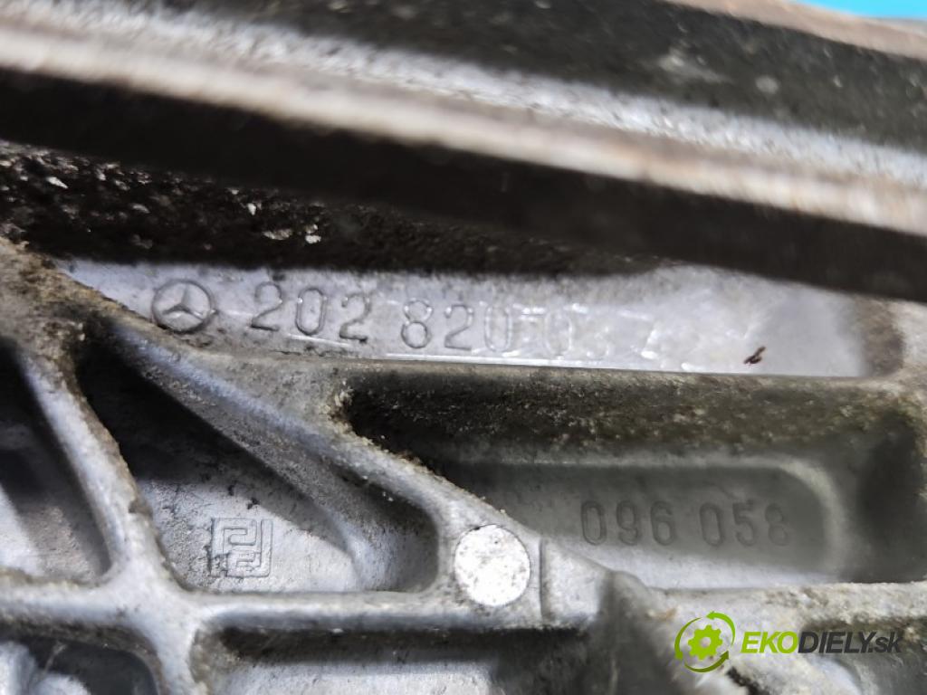 Mercedes C W202 1993-2001 2.2d 95 HP manual 70 kW 2155 cm3 4- motor stieračov predné 2028200342